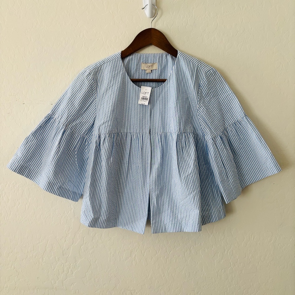 LOFT XS Light Blue White Striped Smocked Blouse Peplum Babydoll Top‎ Coastal